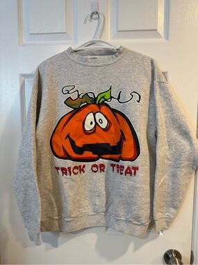 Vintage Trick or Treat Crewneck Halloween 90s 2000s Tultex